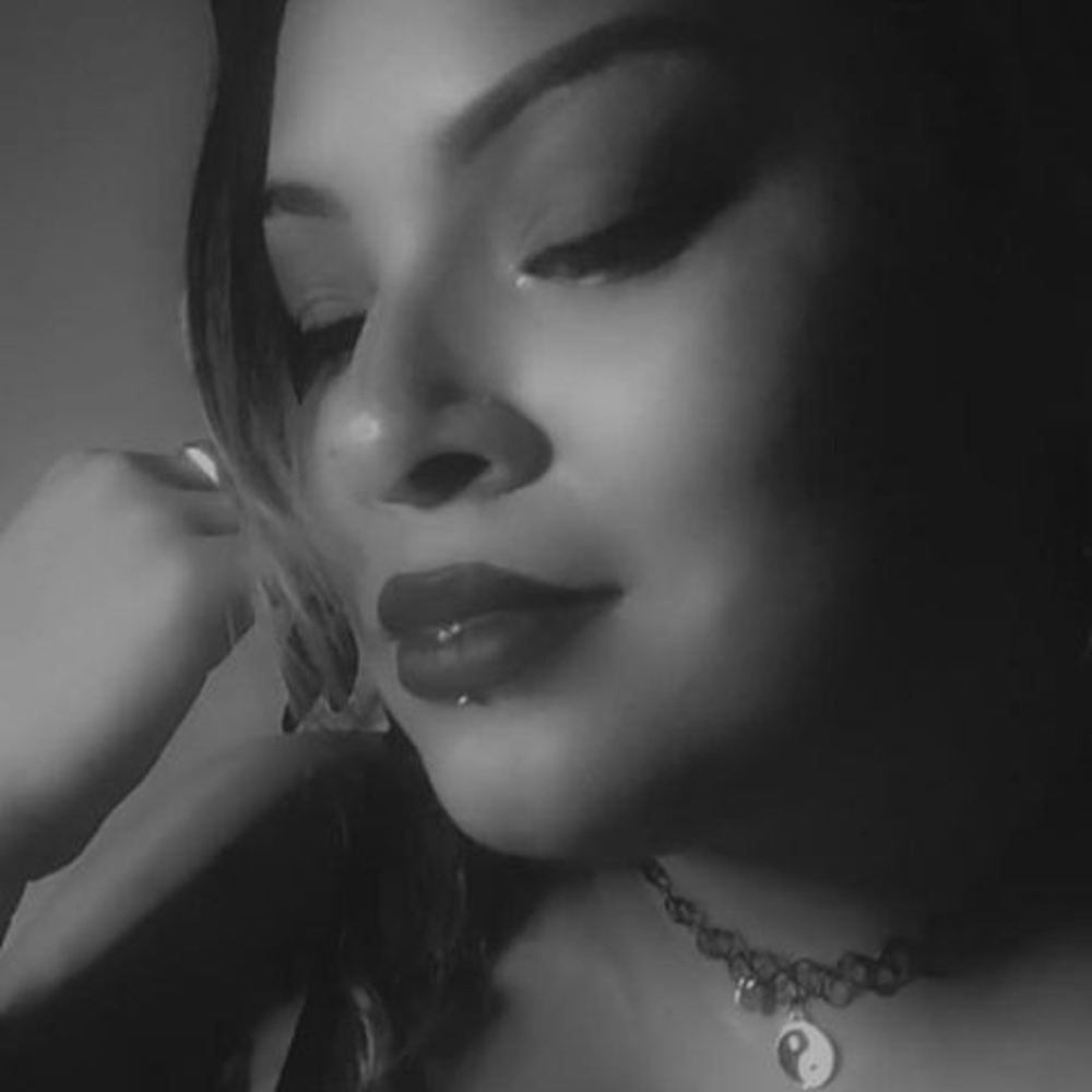 Meet your Posher, Vikki